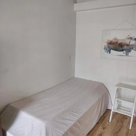 In Great Location Apartment